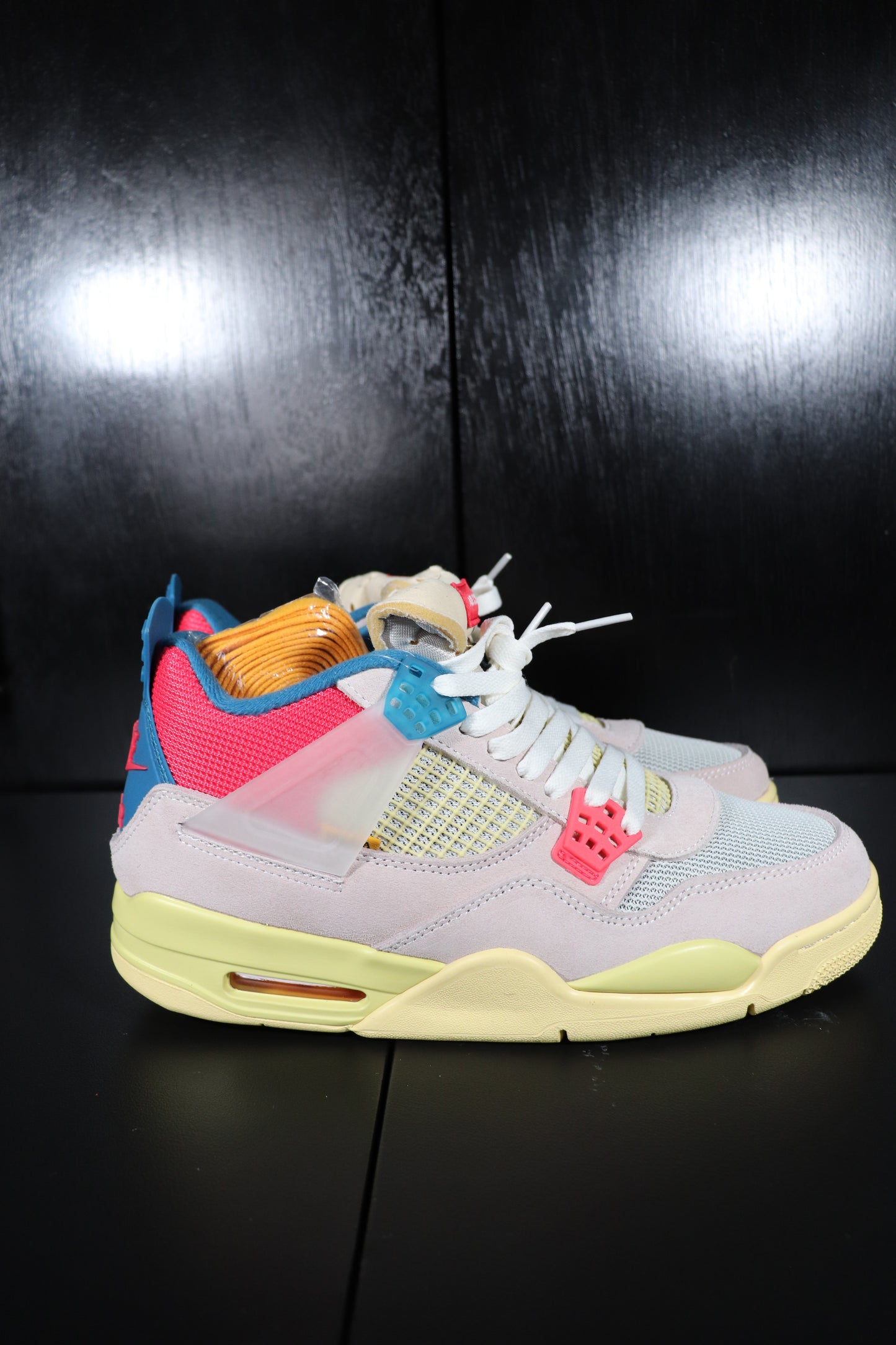 Jordan 4 Retro Union Guava Ice (Talla 11) US